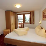 Stylish Flats In Near Lifts Апартаменты *