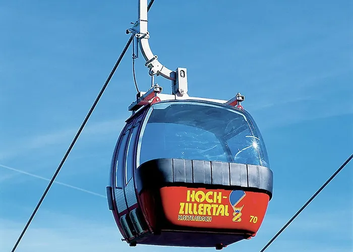 Stylish Flats In Near Lifts Apartment Uderns